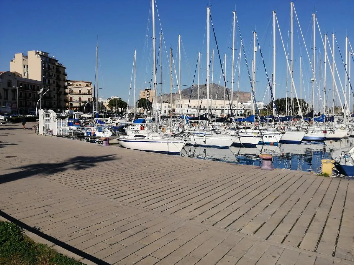 Villa Aurora Per Vacanze Palermo 0*,